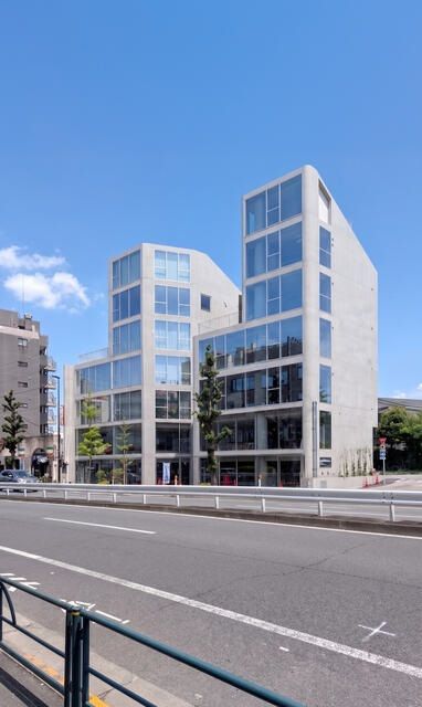 【世田谷区・尾山台駅徒歩13分】飲食店可！24.06坪のスケルトン物件　都道沿い・24時間利用可　エレベーター完備
